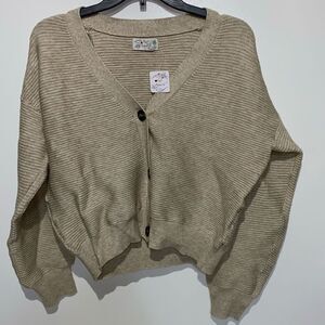 Poof Apparel Women's Beige Ribbed V-Neck Button Front Cardigan Sweater Large NWT